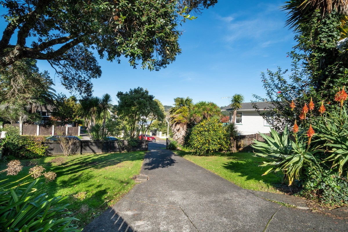 10 Scotstoun Place, Glen Eden, Auckland - Carousel 20