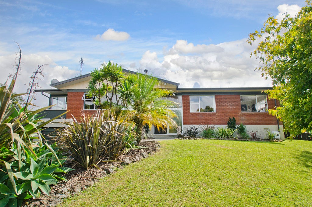 37 Parkland Crescent, Kamo, Whangarei - Carousel 2