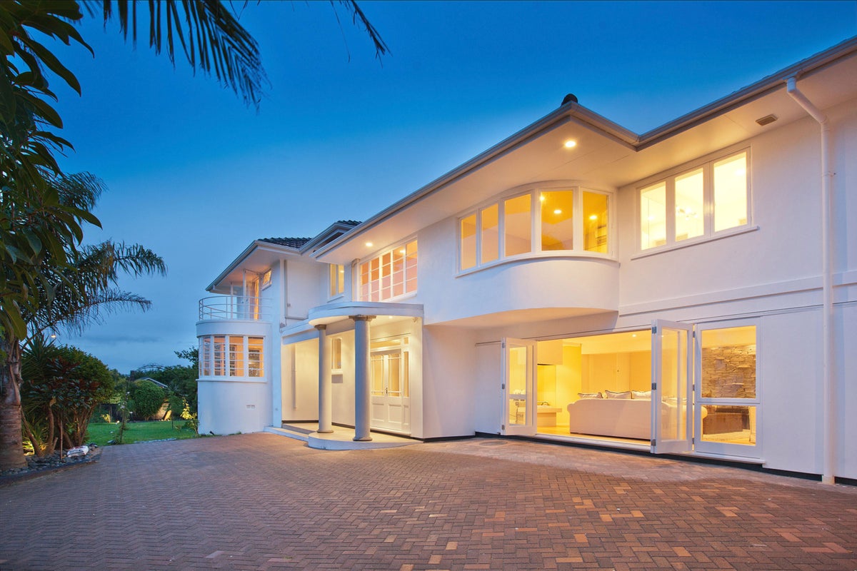 10 Parkside Street, St Heliers, Auckland - Carousel 1