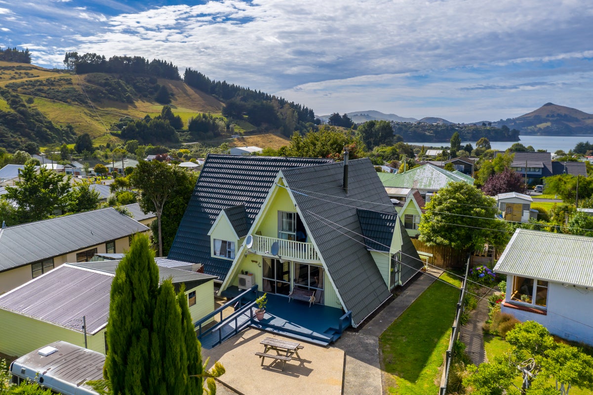 2 Fairview Terrace, Sawyers Bay, Port Chalmers - Carousel 20