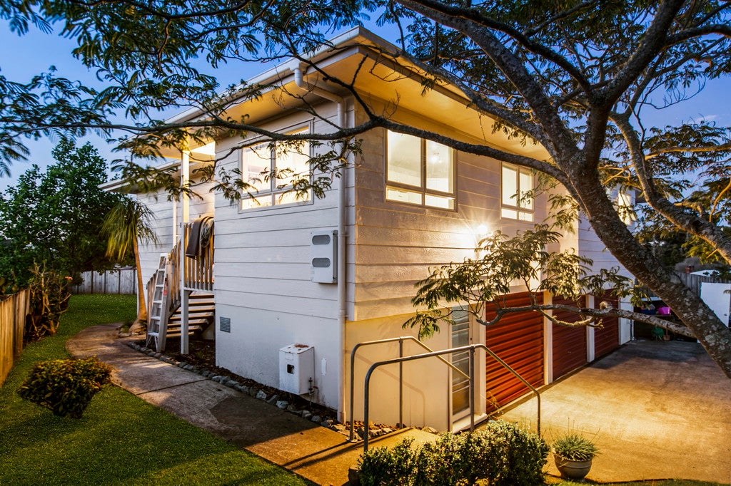 31 Chippendale Crescent, Birkdale, Auckland - Carousel 2