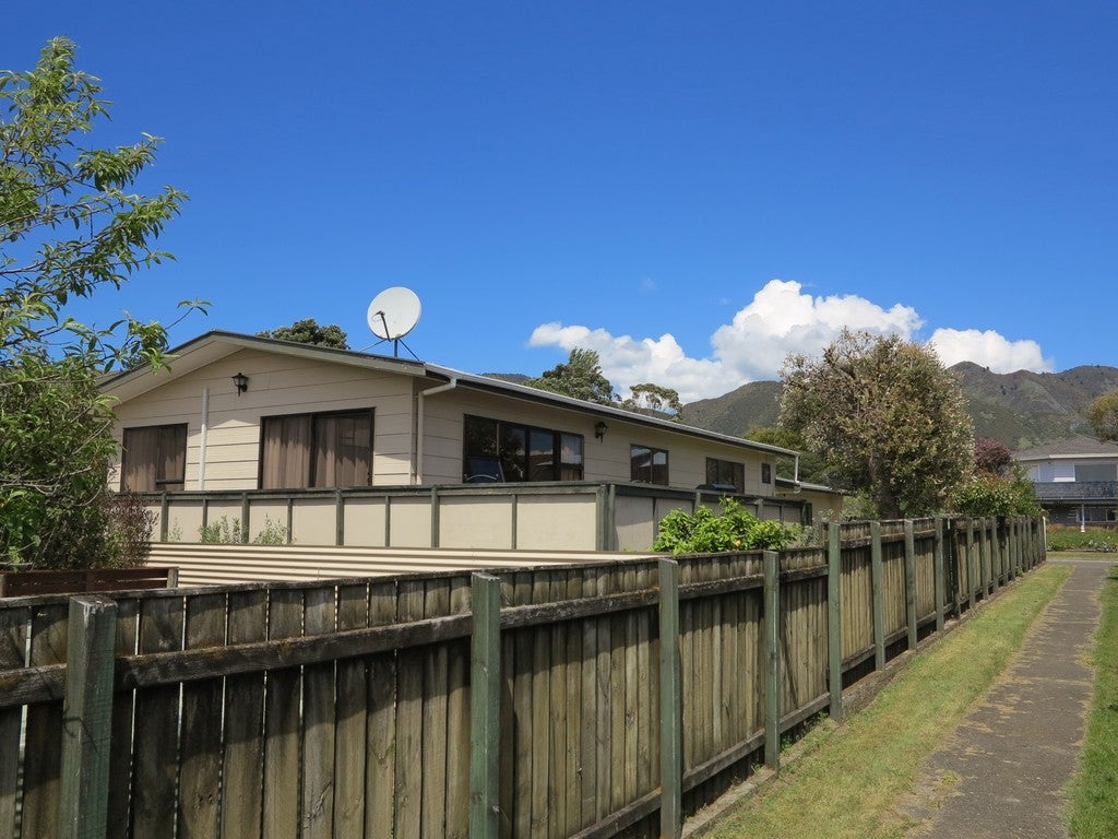 56 Selwyn Street, Pohara - Carousel 1
