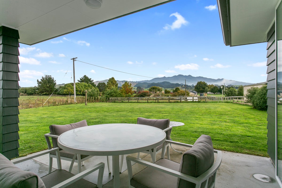 1286 Mcclure Street, Pirongia, Te Awamutu - Carousel 2