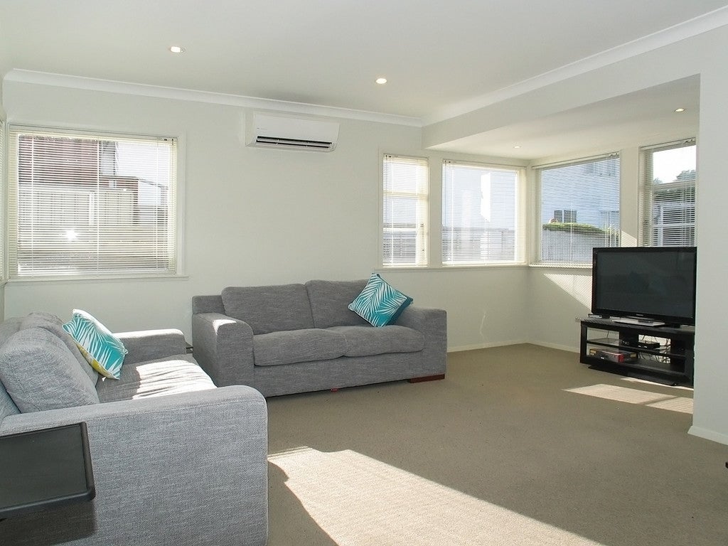 63 Woodland Road, Johnsonville, Wellington - Carousel 2