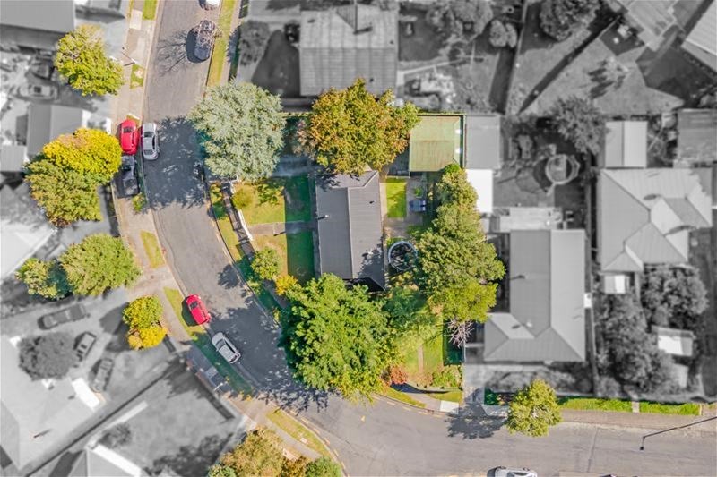 16 Parenga Street, Wainuiomata, Lower Hutt - Carousel 2