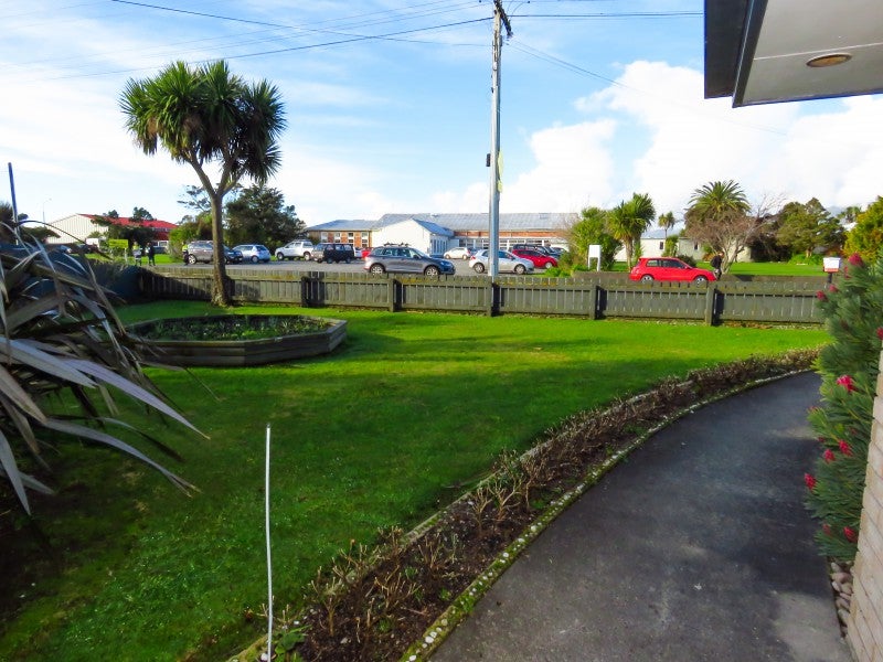 48A Derby Street, Westport, Westport - Carousel 17
