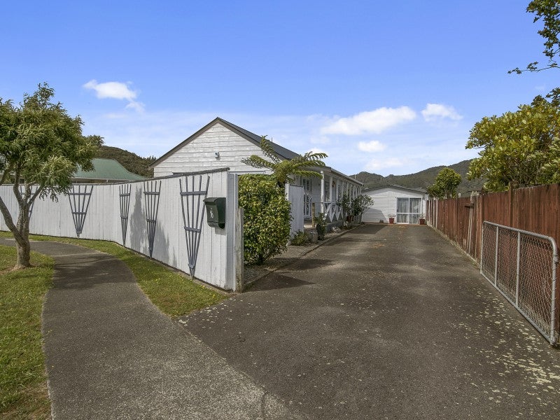 16 Rakaia Grove, Wainuiomata, Lower Hutt - Carousel 1
