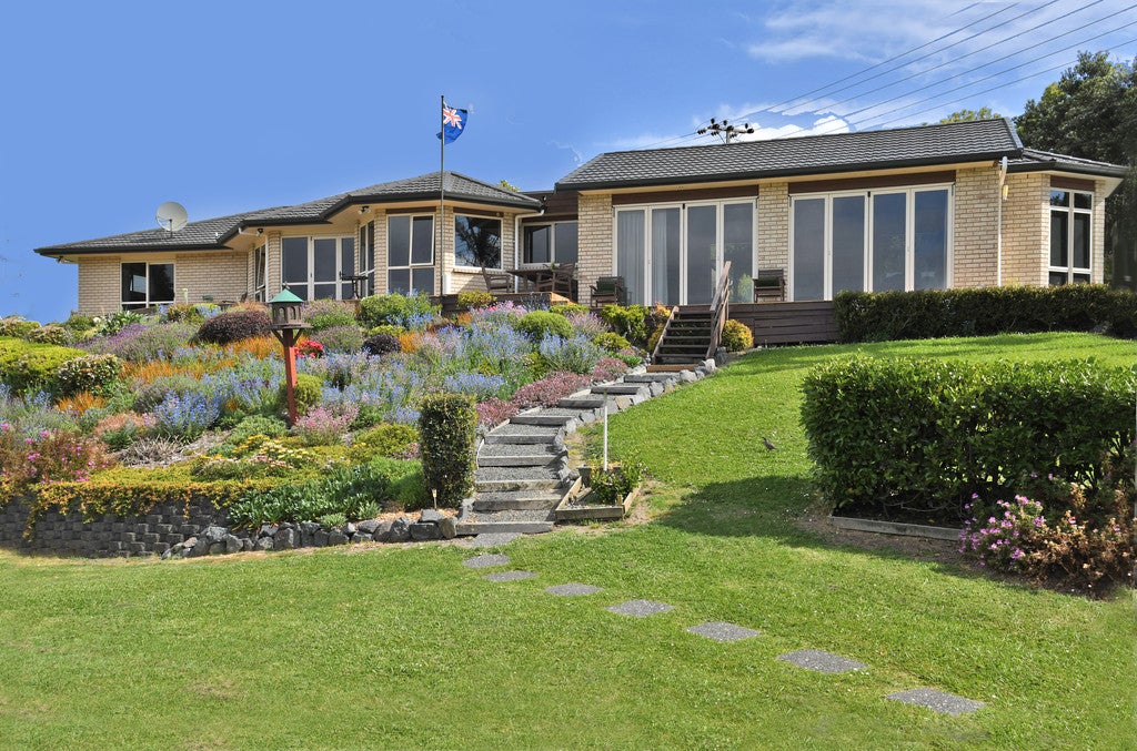 39 Mahurangi East Road, Warkworth - Carousel 1
