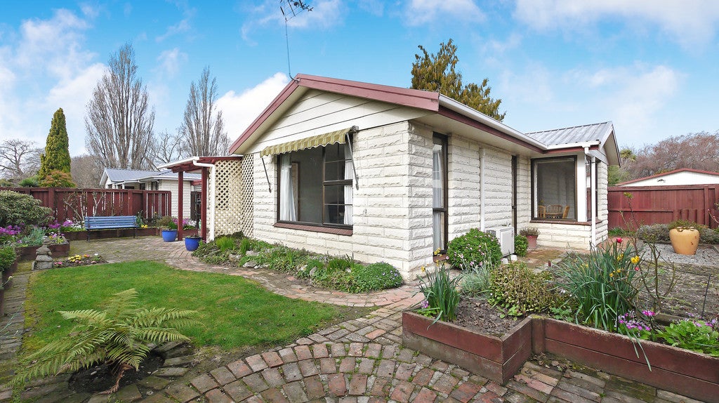 2/243 Eastern Terrace, Sydenham, Christchurch - Carousel 1