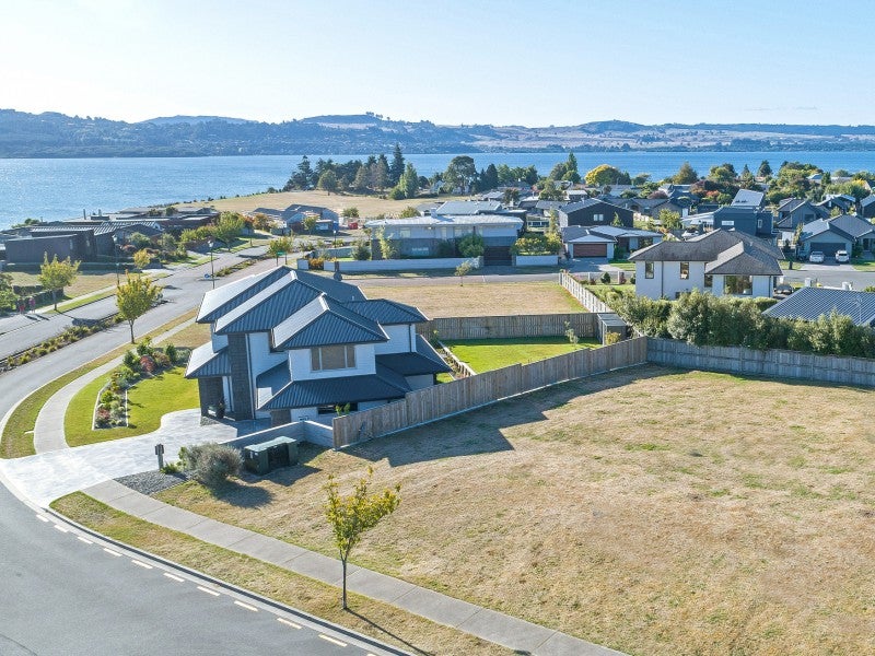38 Victory Drive, Wharewaka, Taupō - Carousel 2