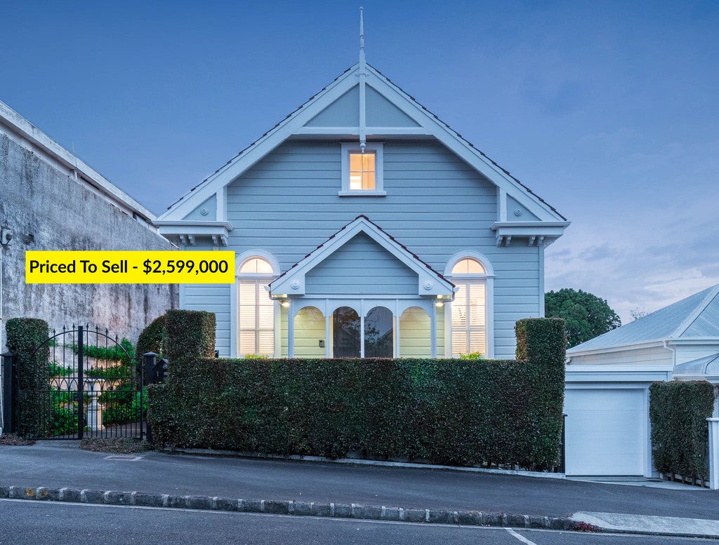1 Hastings Parade, Devonport, Auckland - Carousel 1