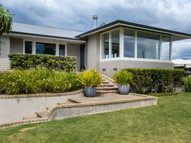 5 Ferguson Avenue, Westshore, Napier - Carousel 21