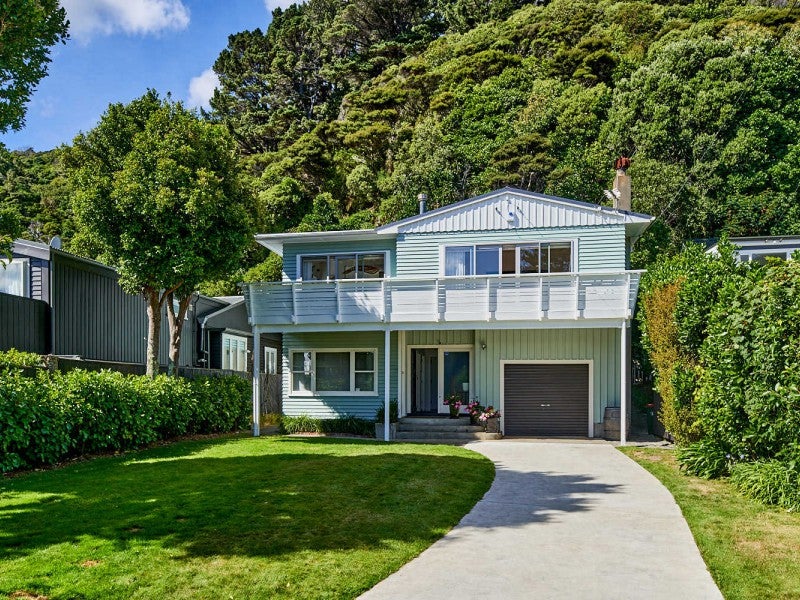 271 Muritai Road, Eastbourne, Lower Hutt - Carousel 1