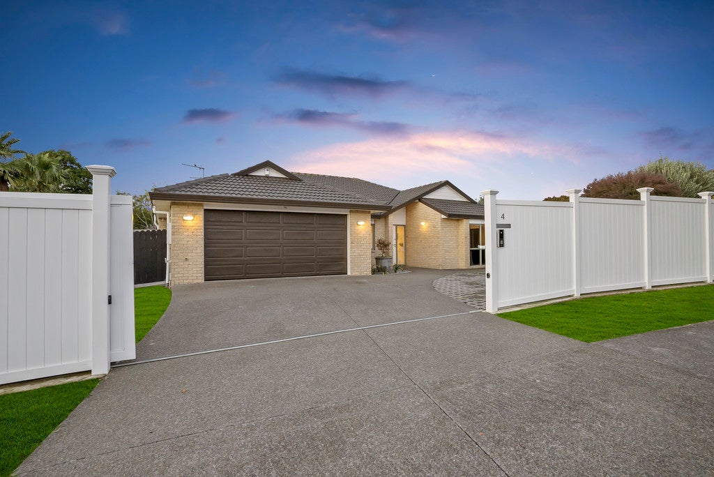 4 Burnaston Ct, Dannemora, Manukau - Carousel 2