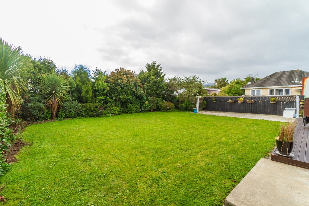 19 Rata Street, Wainuiomata, Lower Hutt - Carousel 17