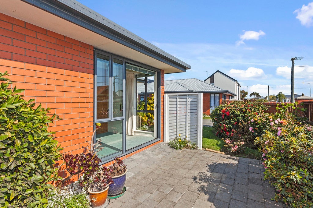 2/18 Southey Street, Sydenham, Christchurch - Carousel 12