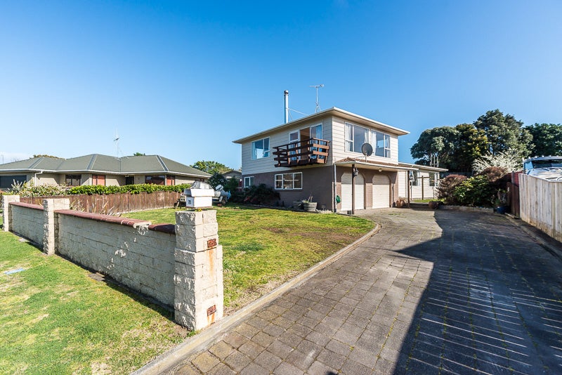 71 Norfolk Crescent, Otaki Beach, Otaki - Carousel 2