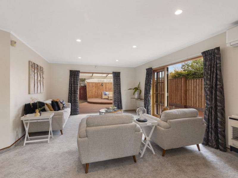 3/154 Knights Road, Hutt Central, Lower Hutt - Carousel 2