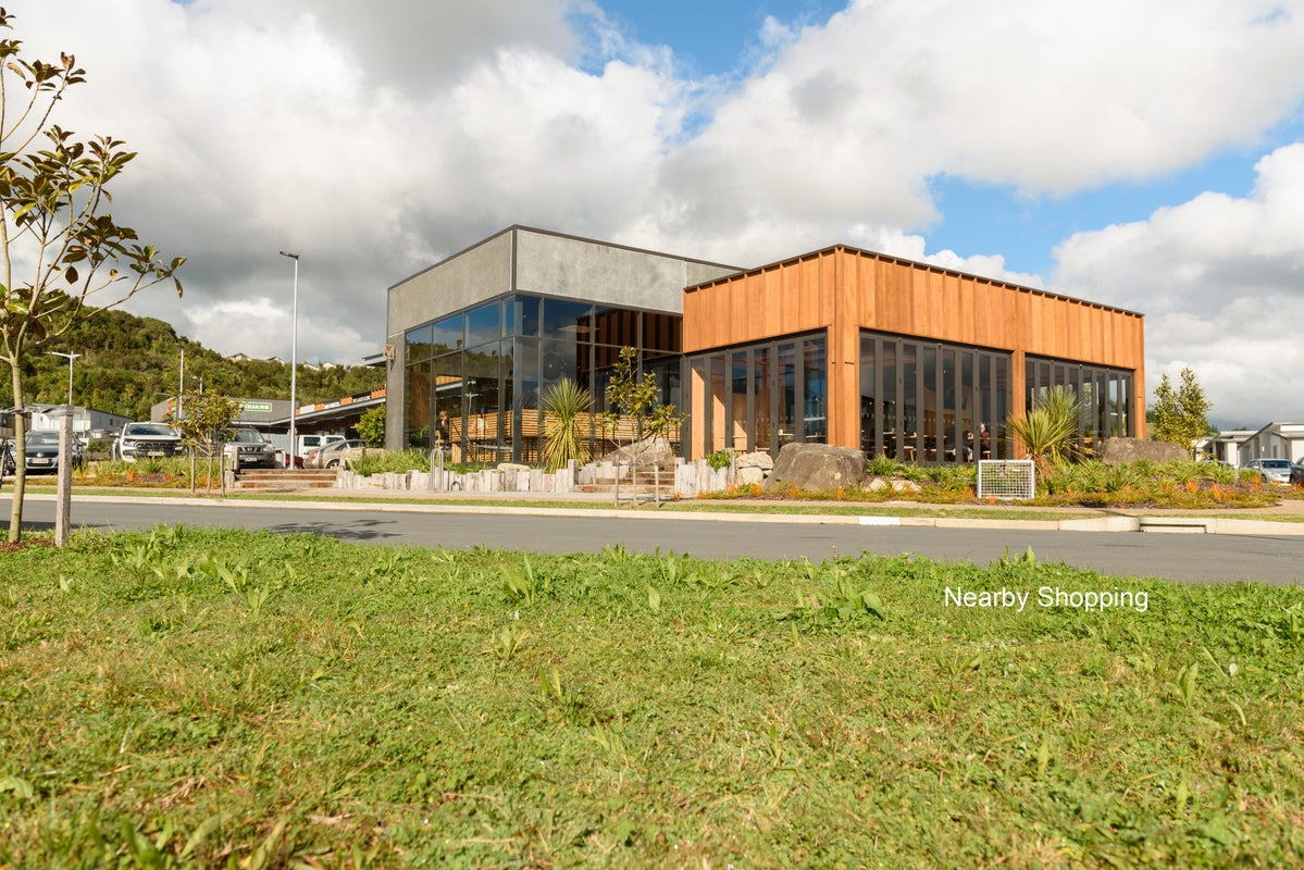 97 Waterside Drive, Pyes Pa, Tauranga - Carousel 2