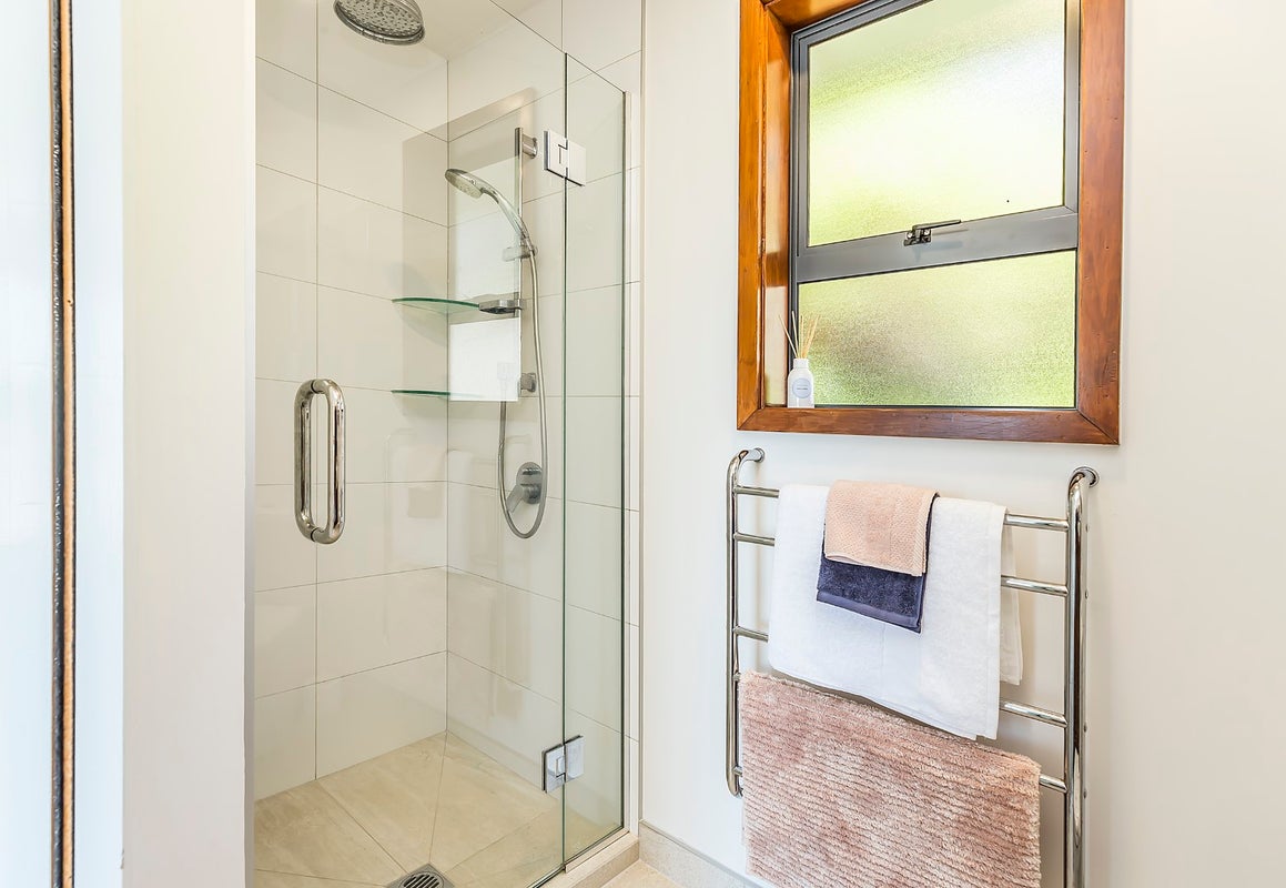 141B Seatoun Heights Road, Seatoun, Wellington - Carousel 26