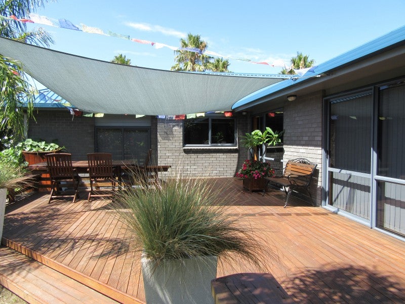 25 Ocean Park, Wainui, Gisborne - Carousel 1