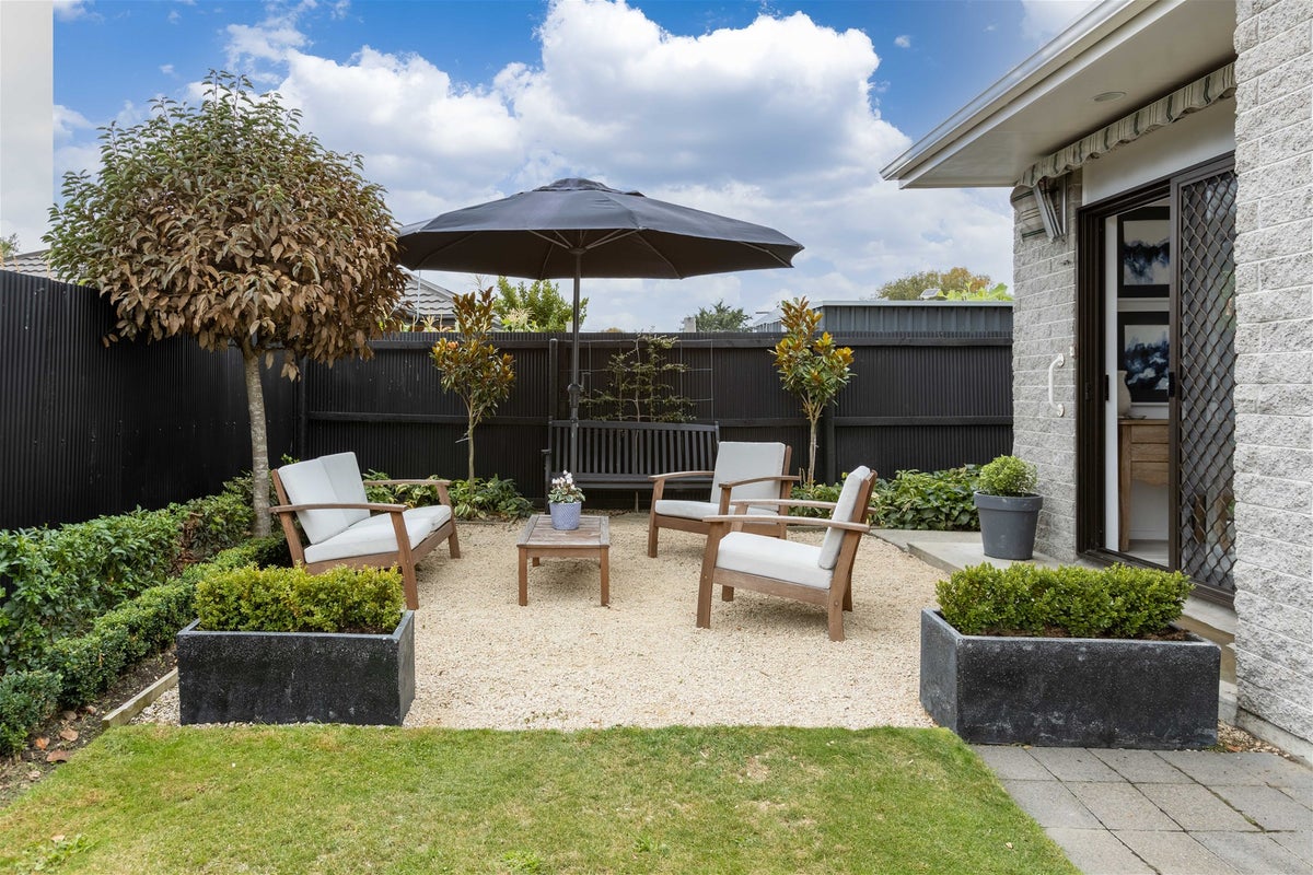 2/58 Philpotts Road, Mairehau, Christchurch - Carousel 1