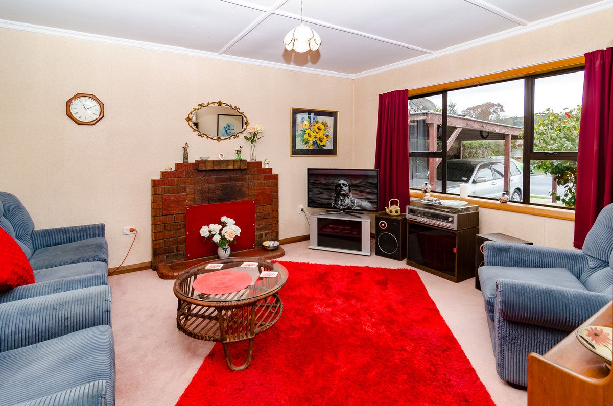 1 Sickels Street, Fairfield, Dunedin - Carousel 2