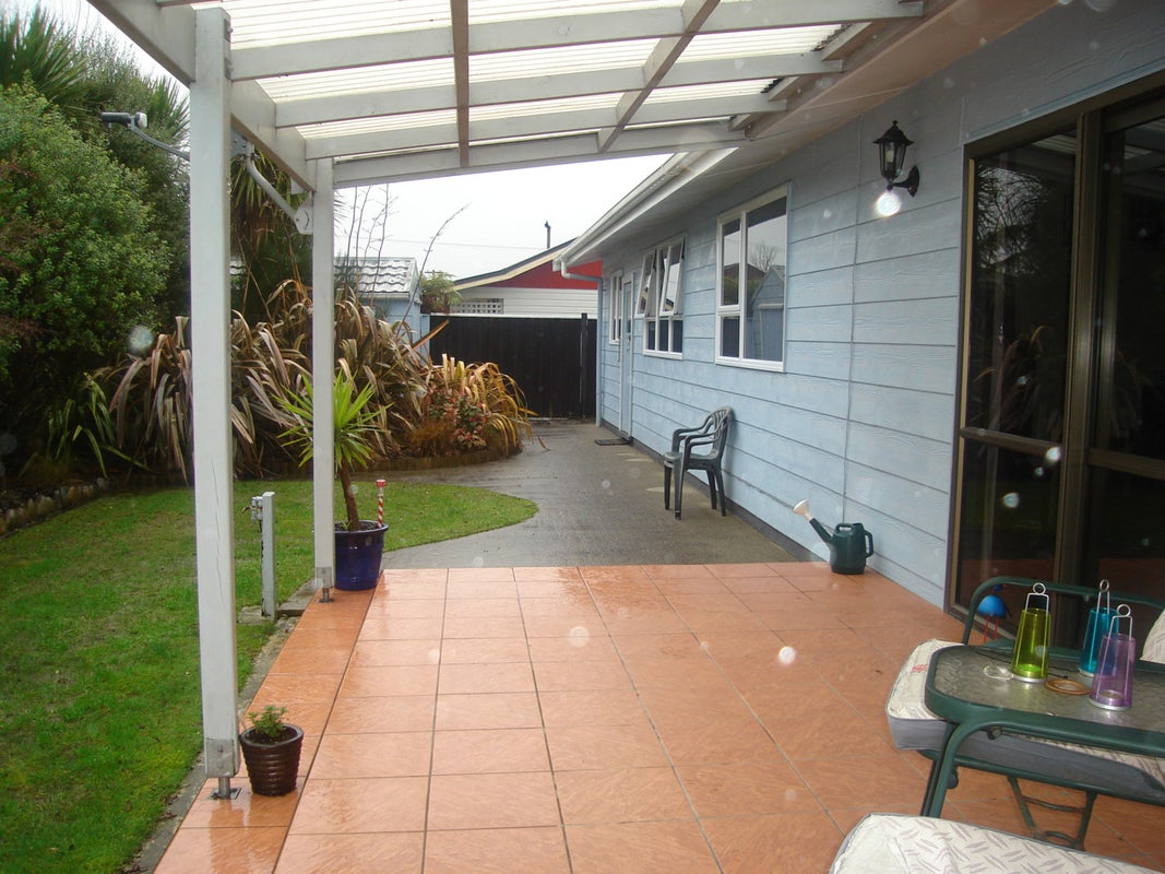 17 Bentham Street, Westport, Westport - Carousel 2