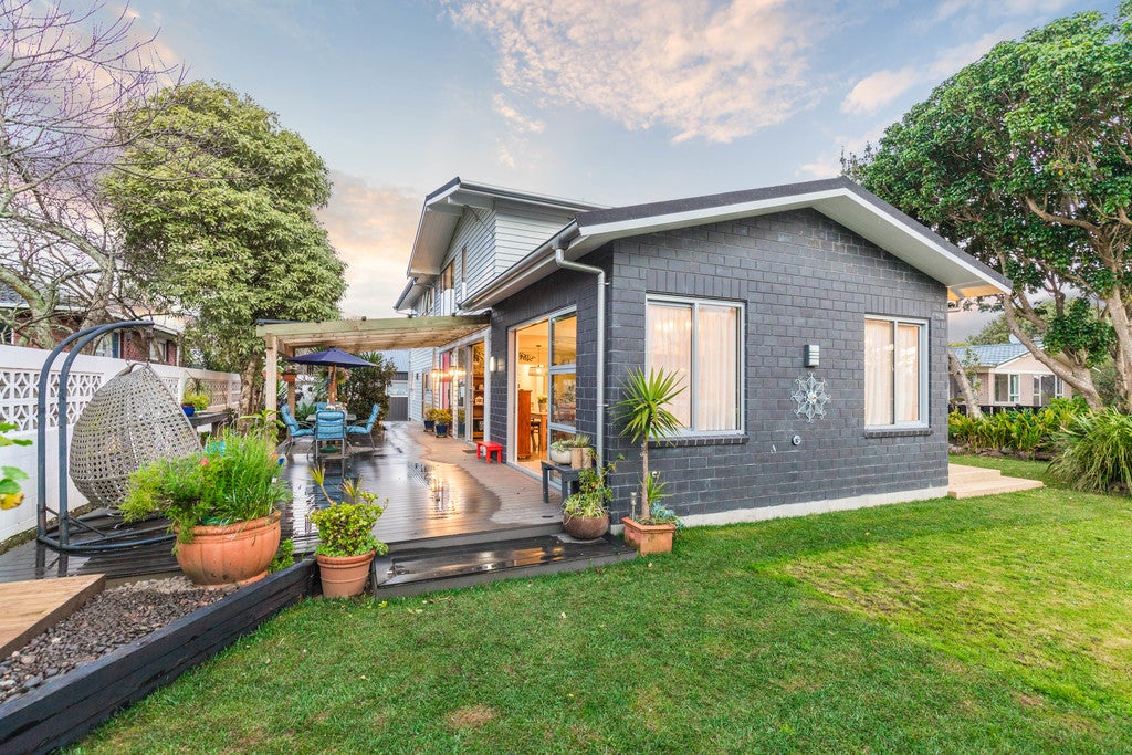 56 Ambury Road, Mangere Bridge, Auckland - Carousel 26