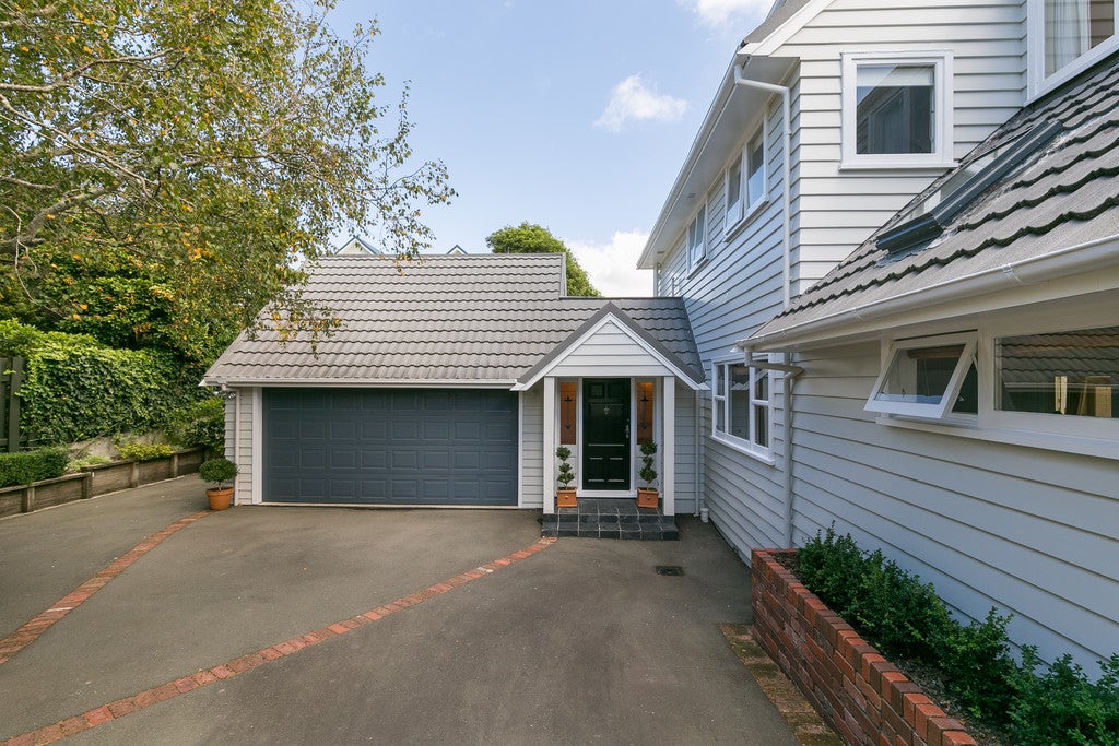 24 Lochiel Road, Khandallah, Wellington - Carousel 2