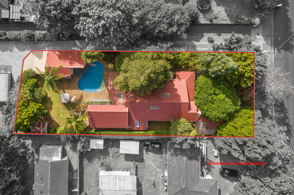 52 Swanson Road, Henderson, Auckland - Carousel 2