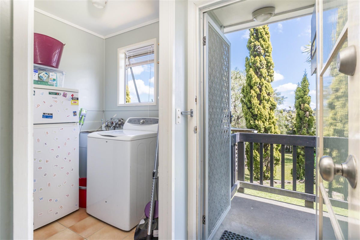 46 Hobby Avenue, Birkdale, Auckland - Carousel 14