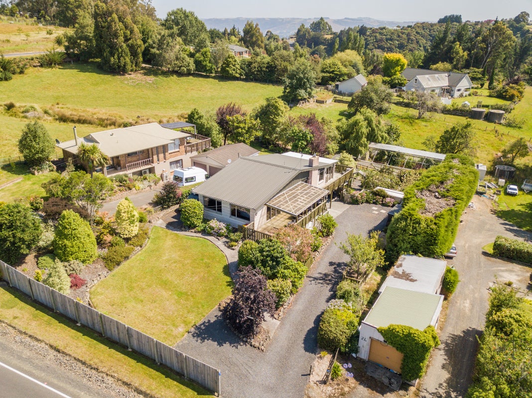28 Saddle Hill Road, Fairfield, Dunedin - Carousel 1