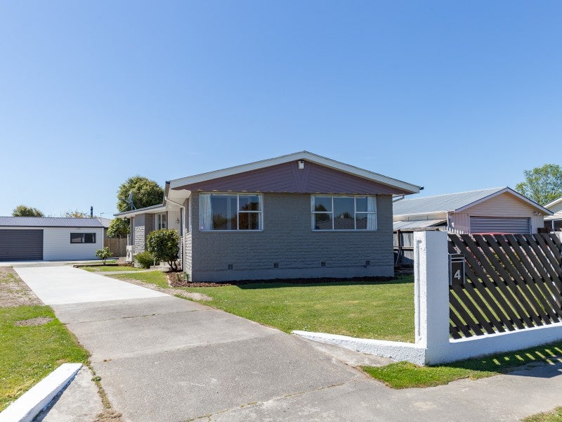 4 Charles Upham Avenue, Hillmorton, Christchurch - Carousel 1