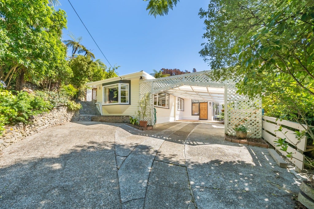 2 Rakau Grove, Stokes Valley, Lower Hutt - Carousel 2