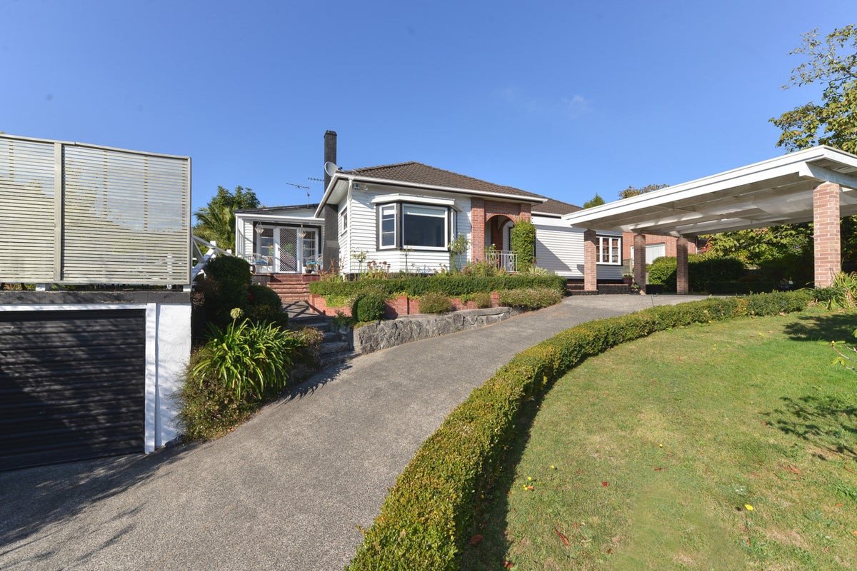 46 Rimu Street, Glenholme, Rotorua - Carousel 1