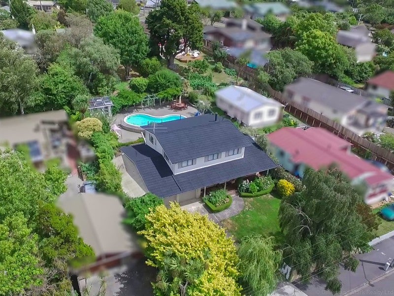 14 Gloucester Street, Silverstream, Upper Hutt - Carousel 2