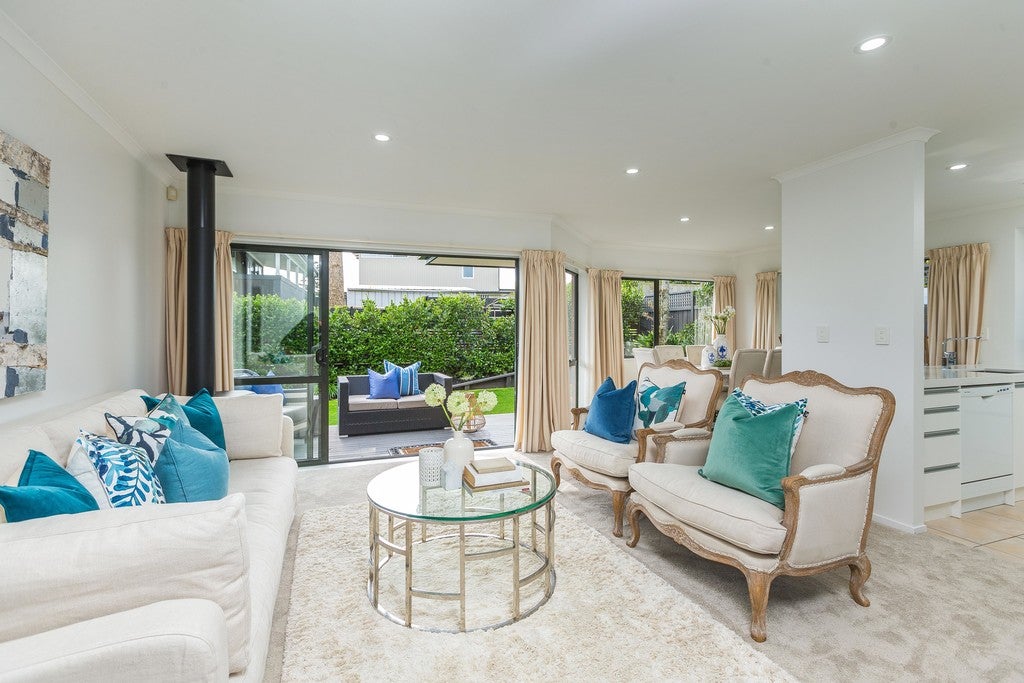 8A Kinder Place, Meadowbank, Auckland - Carousel 2