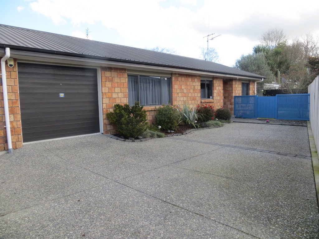 16A Dermont Street, Bader, Hamilton - Carousel 1