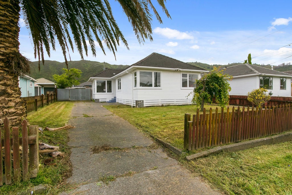 106 Wise Street, Wainuiomata, Lower Hutt - Carousel 12