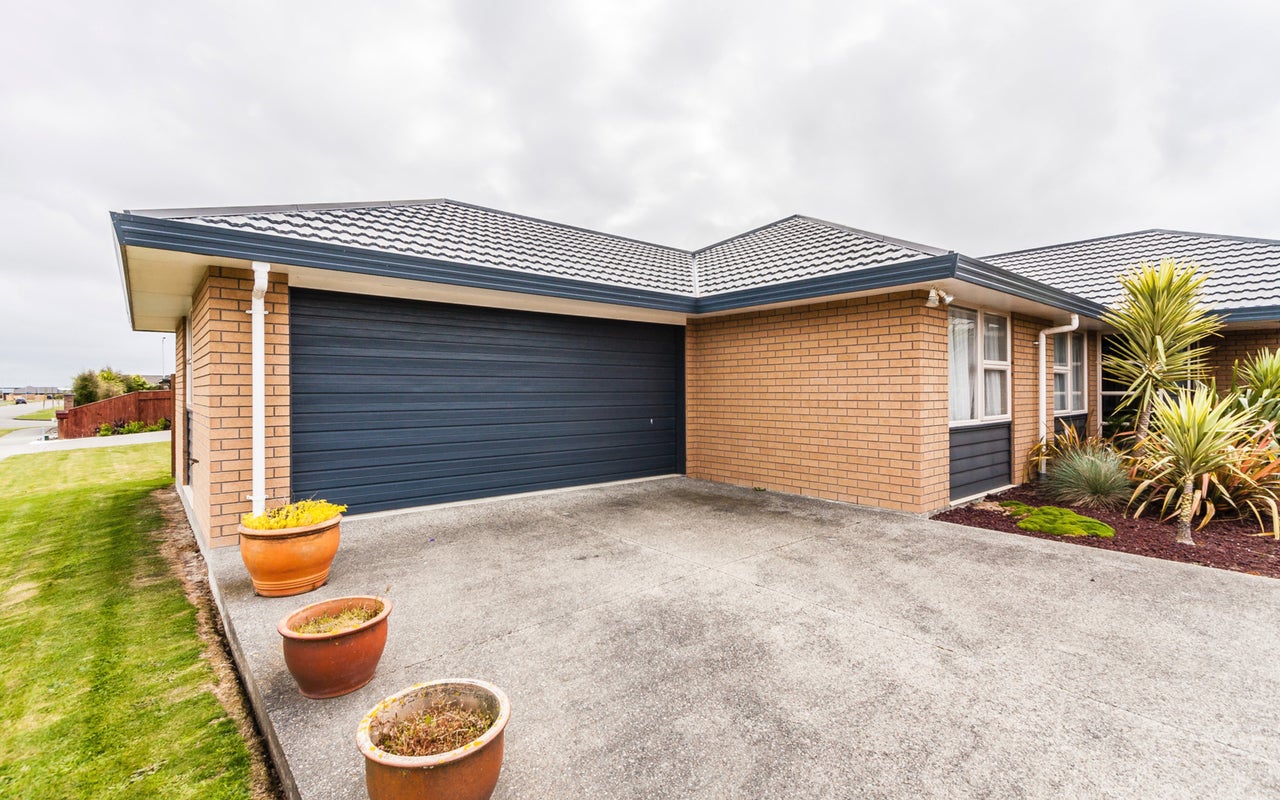 45 Geneva Terrace, Kelvin Grove, Palmerston North - Carousel 2