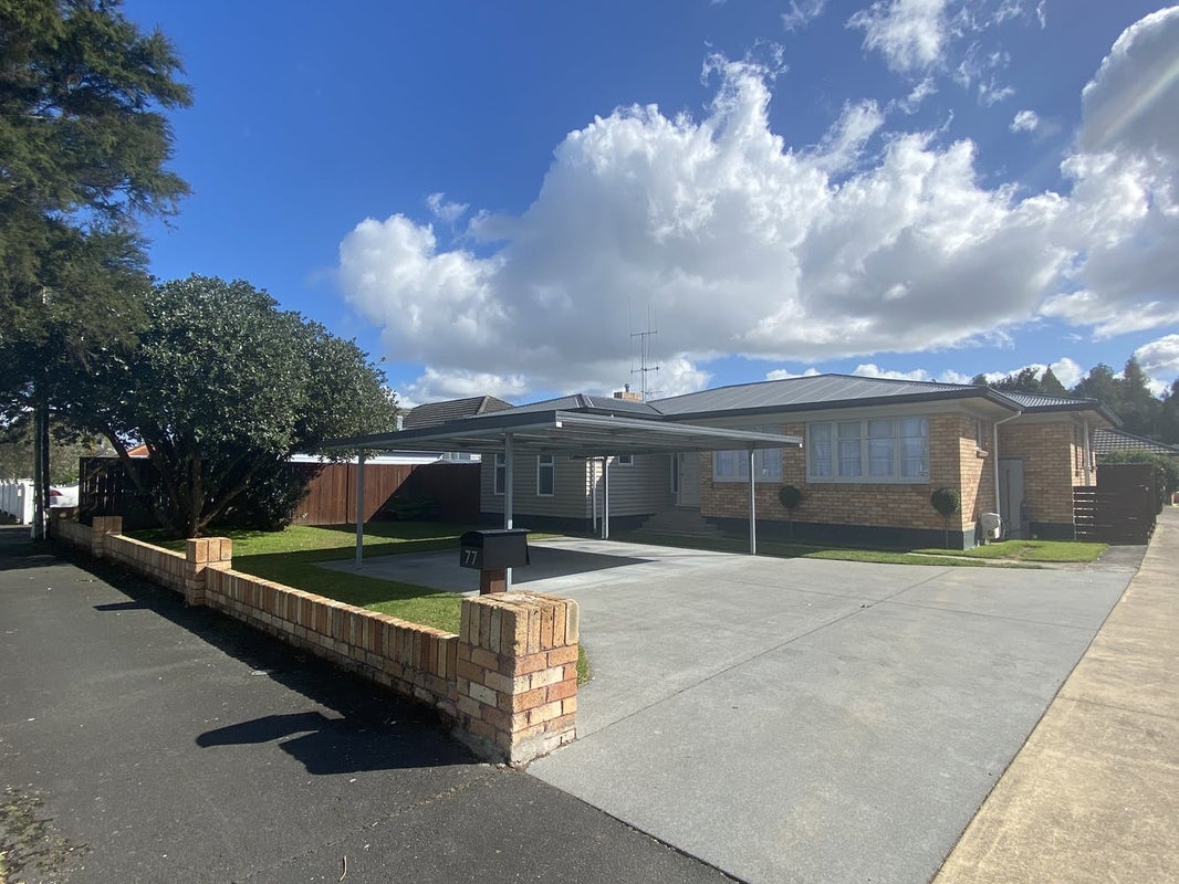 77 East Street, Enderley, Hamilton - Carousel 1