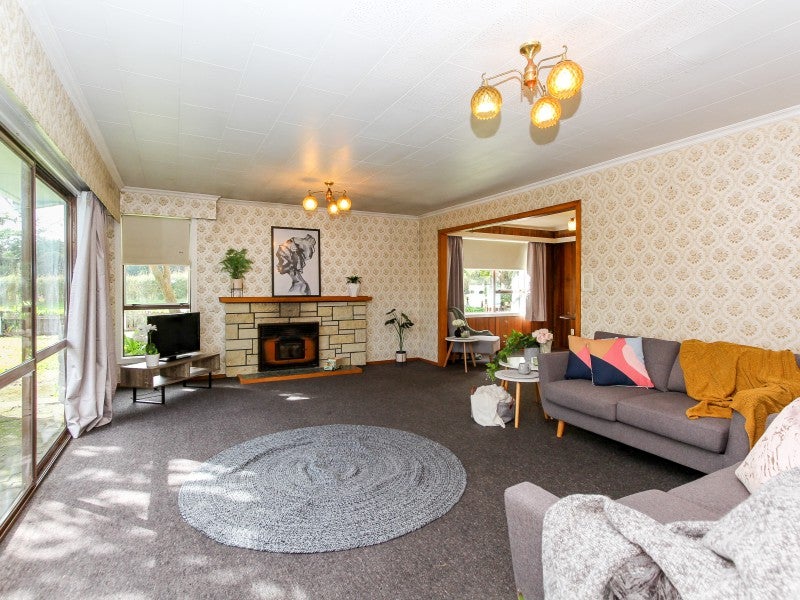 399 Waitara Road, Huirangi, New Plymouth - Carousel 2