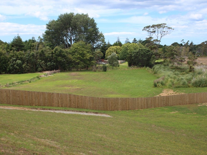 61 Athenree Road, Athenree, Waihi Beach - Carousel 2