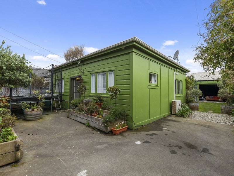 50 Victoria Street, Petone, Lower Hutt - Carousel 1