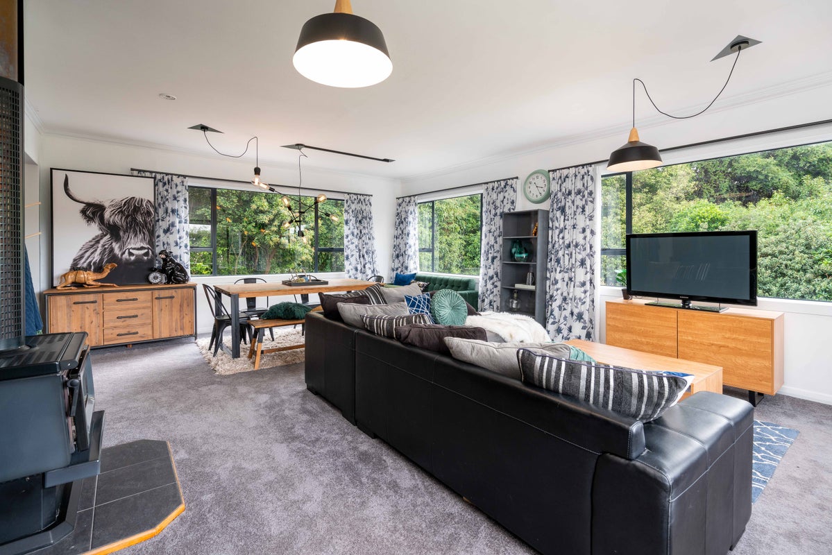 23 Strathearn Avenue, Wakari, Dunedin - Carousel 2