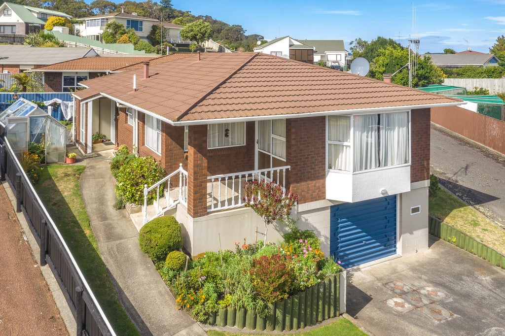 30 Treadwell Street, Springvale, Whanganui - Carousel 1
