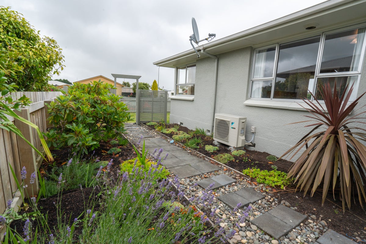 55 Forfar Crescent, Rockdale, Invercargill - Carousel 1