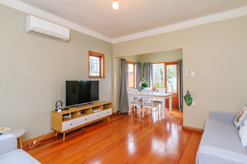 1/6 Pitt Street, Moera, Lower Hutt - Carousel 2