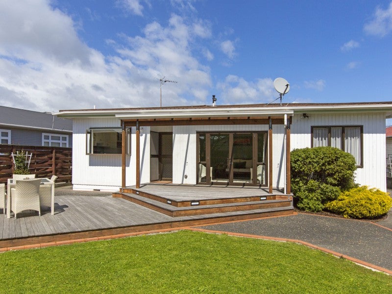 28 Ropata Crescent, Boulcott, Lower Hutt - Carousel 26